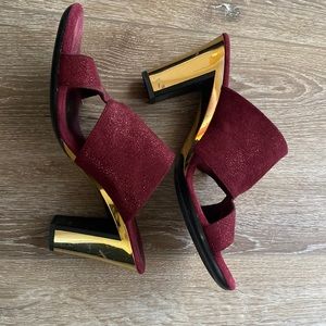 ONEX Maroon with Gold Accent Heels